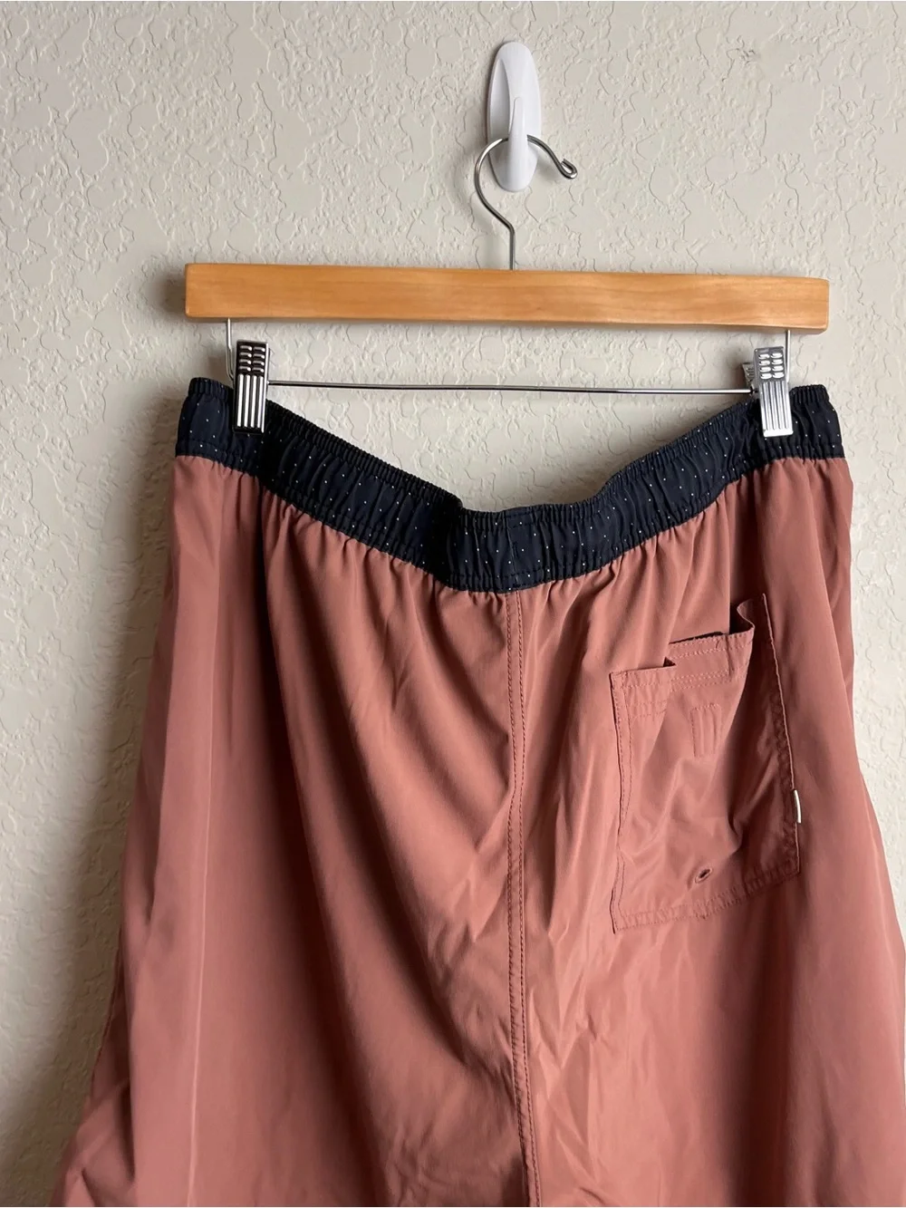 Vuori Men’s Lined Drawstring Kore Short XXL Red Clay Swim Trunks Board Shorts